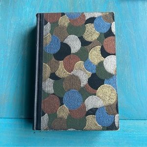 Vintage book the Romantic Comedians by Ellen Glasgow circa 1926